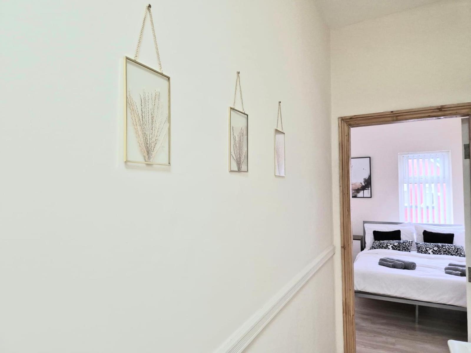 Rooms In Manchester 6 Minutes Drive To Victoria Station ภายนอก รูปภาพ